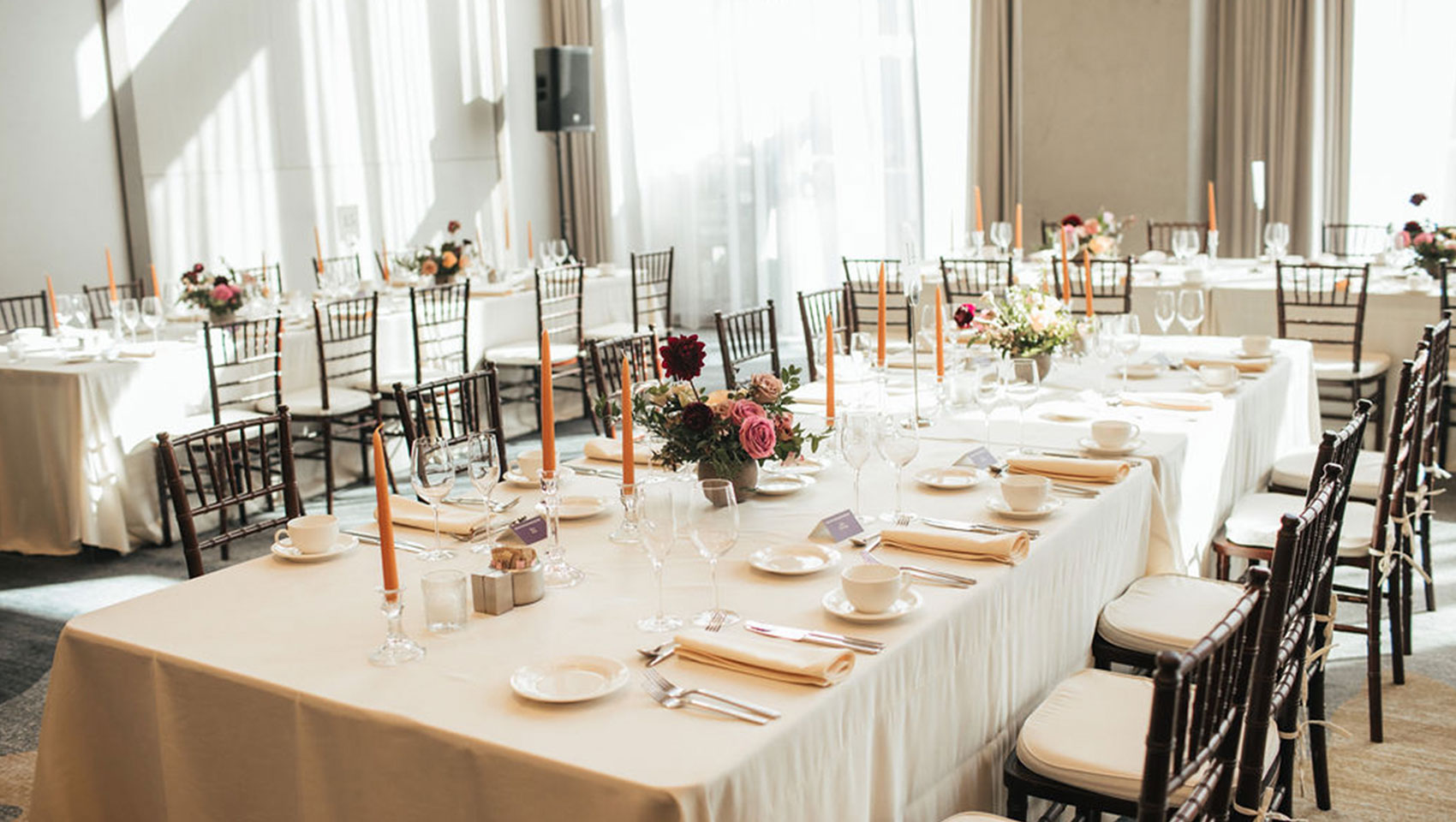 Magnolia Ballroom King’s Tables